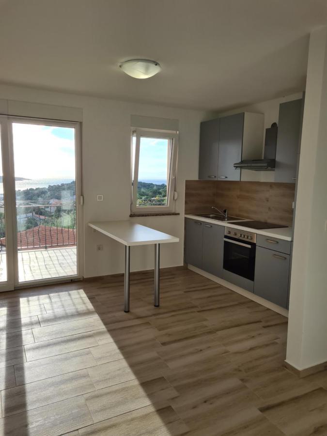 Apartments Patalic 洛帕 外观 照片
